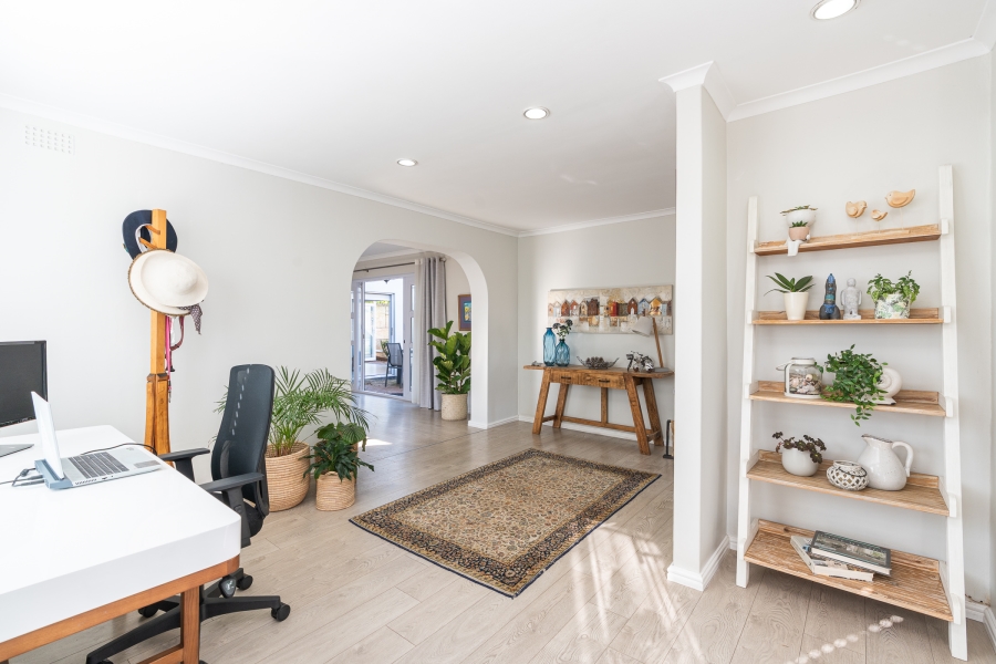 3 Bedroom Property for Sale in Edgemead Western Cape